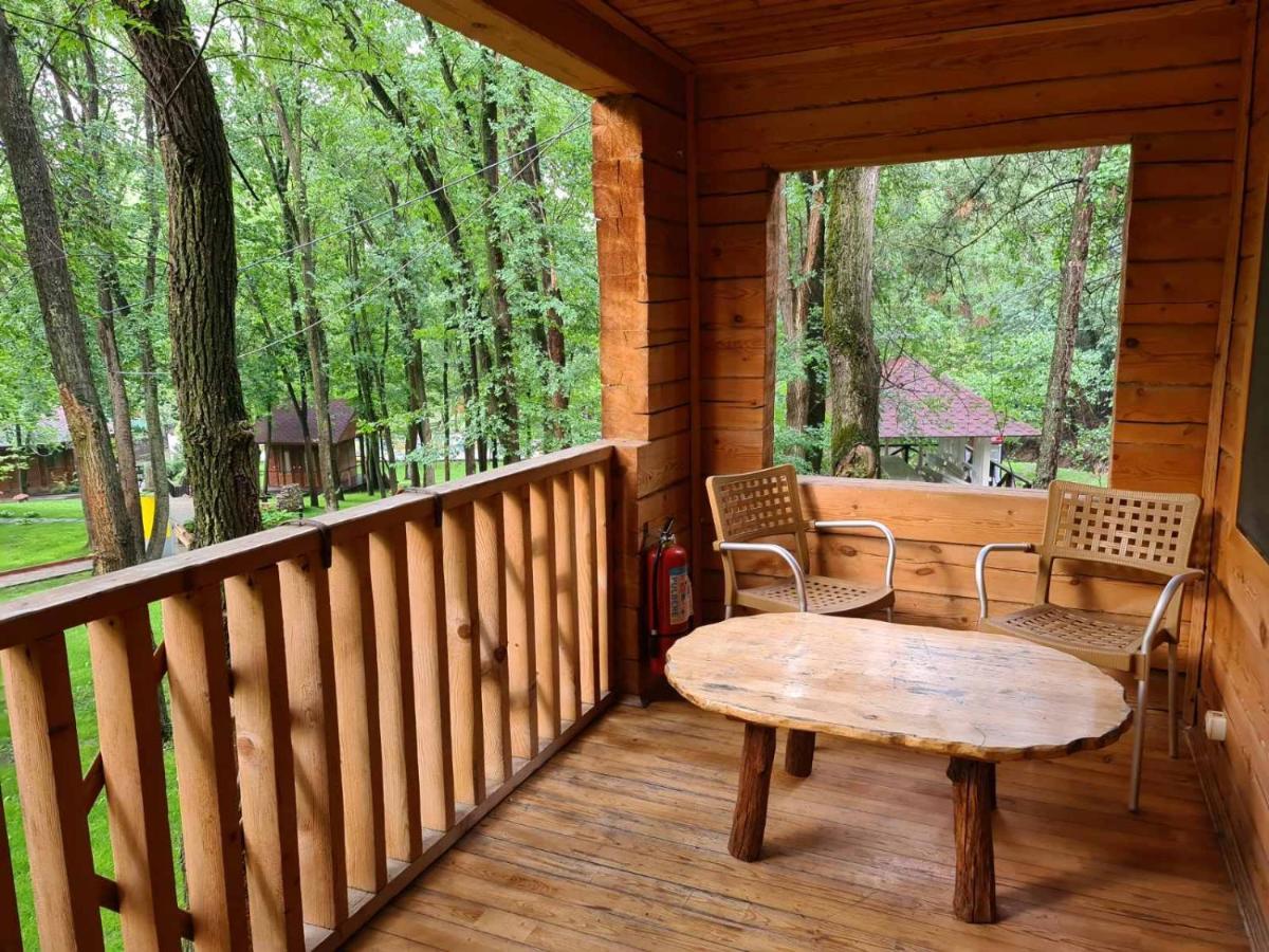 Sky Land Camping & Resort Cricova Esterno foto